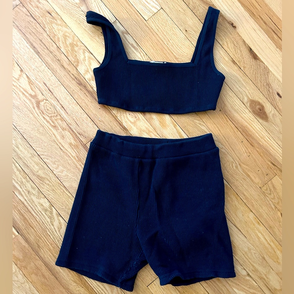 Onia two piece waffle knit set - Worn once Size: S top M bottom
